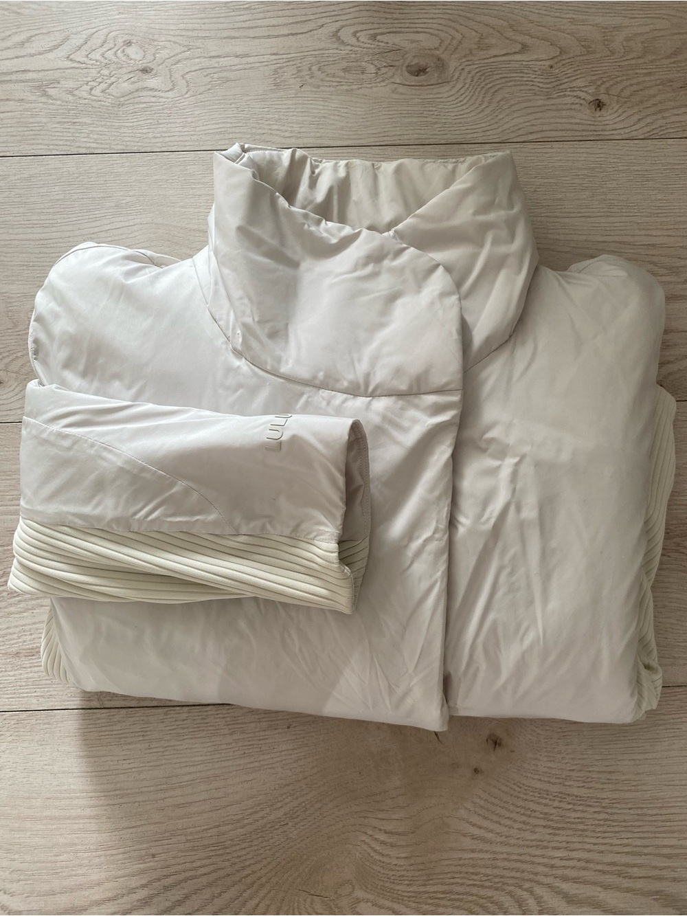 Lululemon white jacket size 12